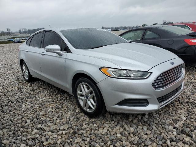 Седаны FORD FUSION 2016 Серебристый