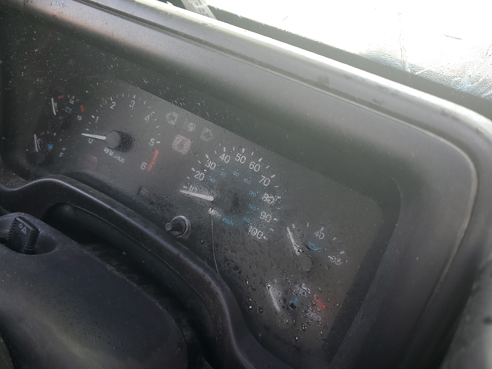 1J4FA29P8YP772696 2000 Jeep Wrangler / Tj Se