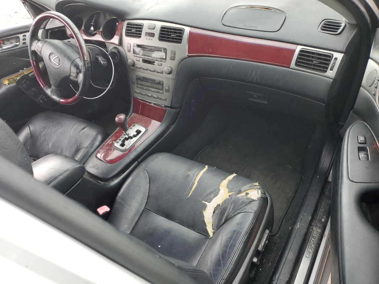 2005 Lexus Es 330 VIN: JTHBA30G055123049 Lot: 49739754