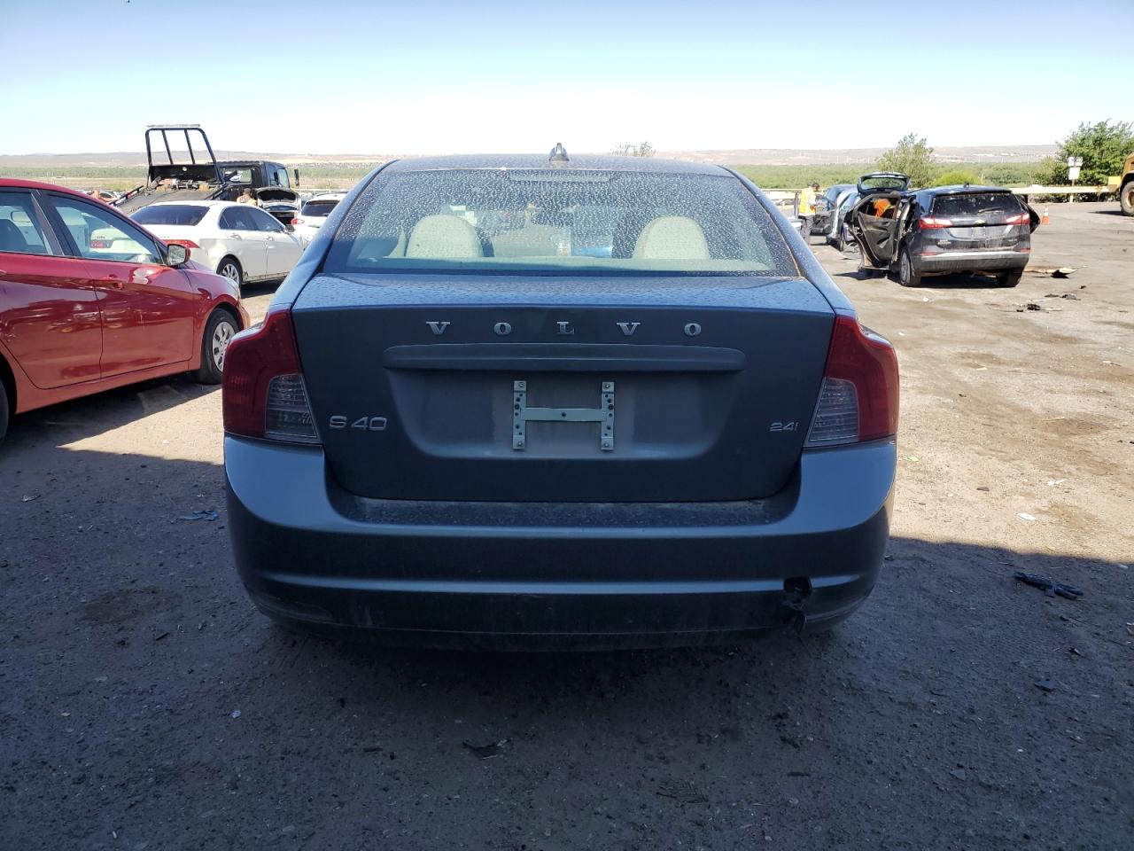 2010 Volvo S40 2.4I VIN: YV1382MS6A2500810 Lot: 52704024