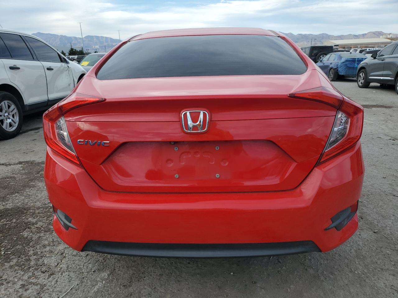 2HGFC2F5XGH575634 2016 Honda Civic Lx