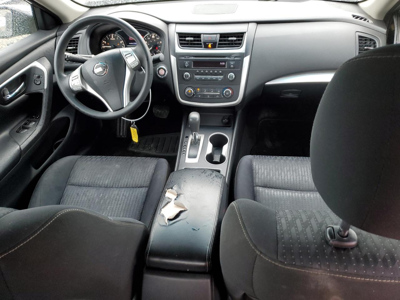 1N4AL3AP0GN375012 2016 Nissan Altima 2.5