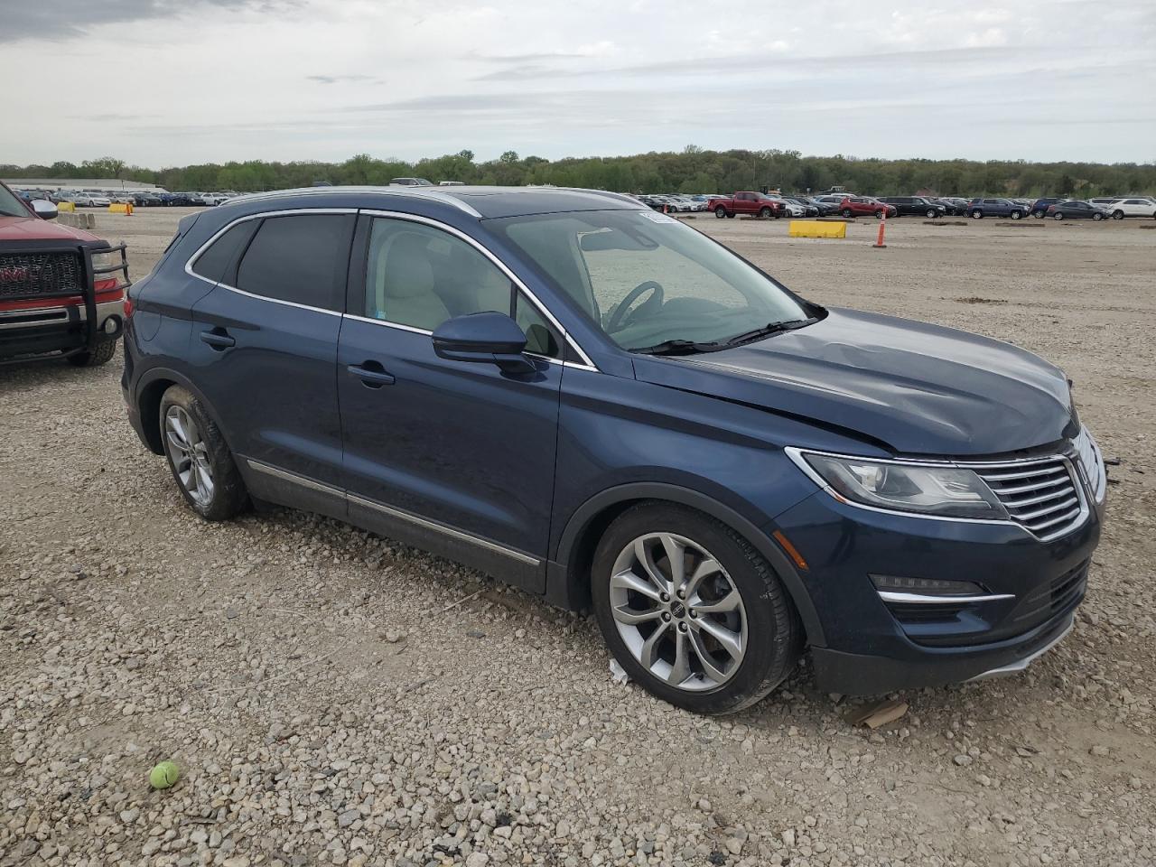 5LMCJ2C98HUL49775 2017 Lincoln Mkc Select