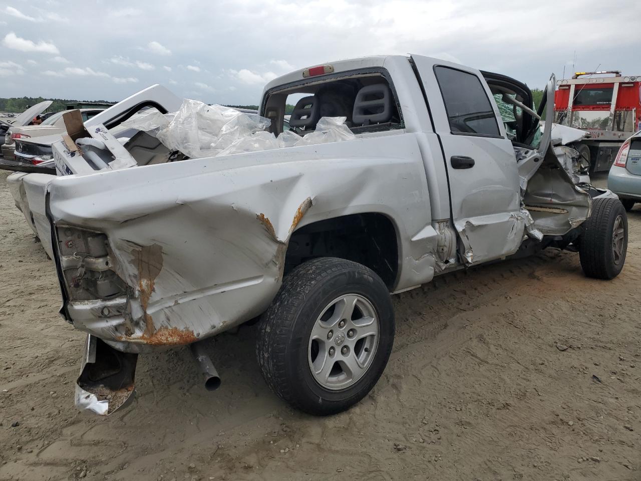 2006 Dodge Dakota Quad Slt VIN: 1D7HE48N66S539740 Lot: 50806734