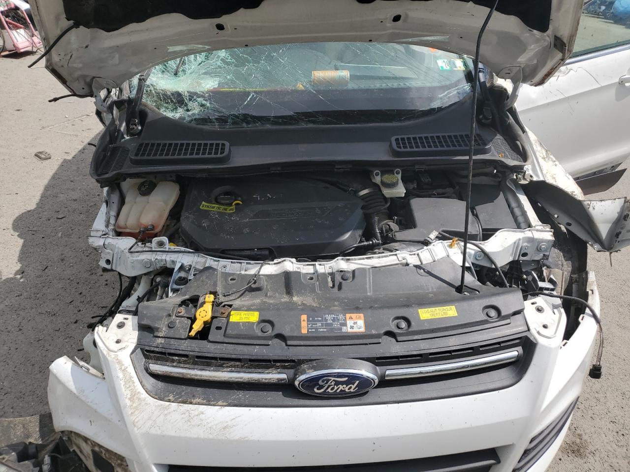 1FMCU9GX2FUA09630 2015 Ford Escape Se