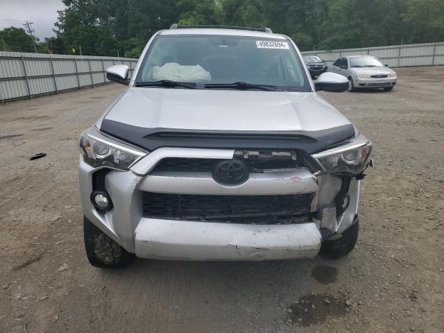  TOYOTA 4RUNNER 2017 Серебристый