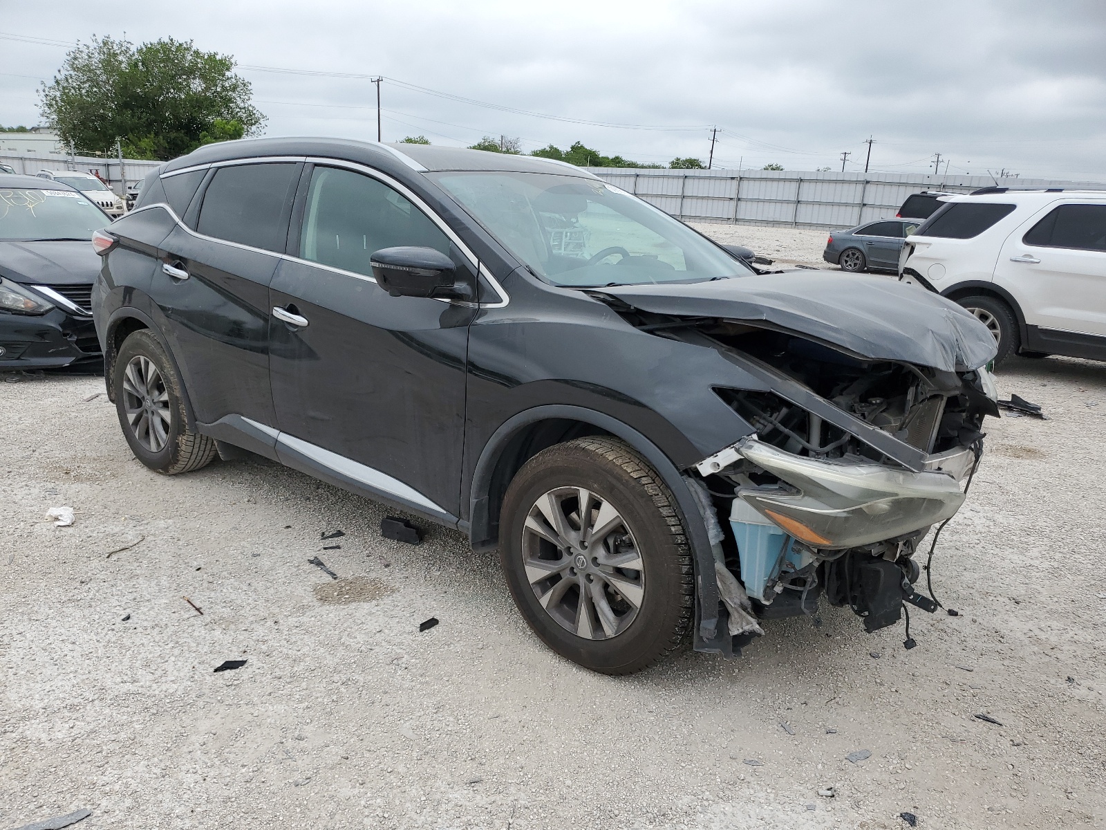 2018 Nissan Murano S vin: 5N1AZ2MG9JN107576