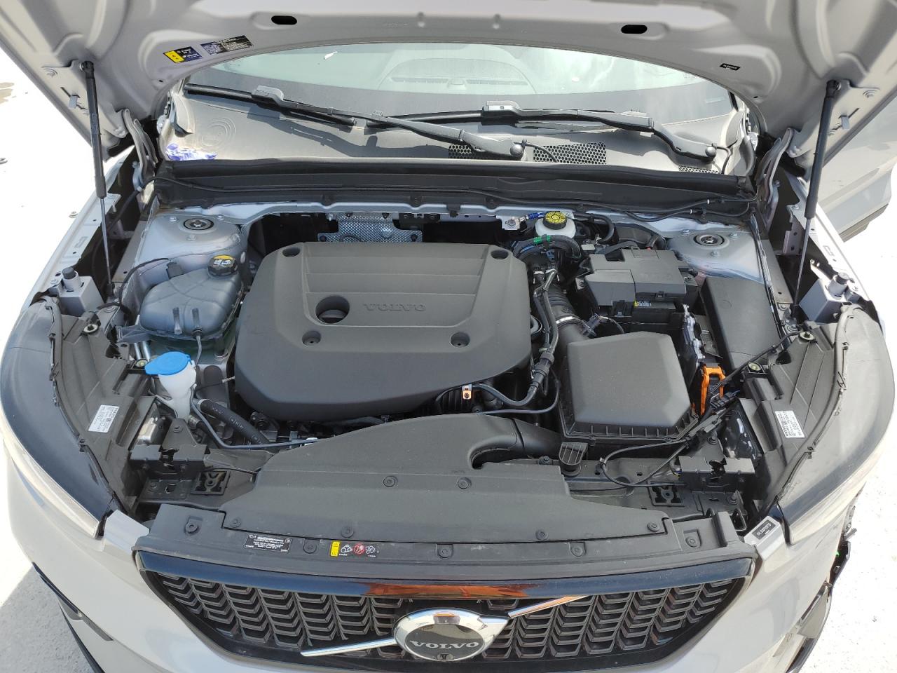 YV4L12UX0P2097726 2023 Volvo Xc40 Ultimate