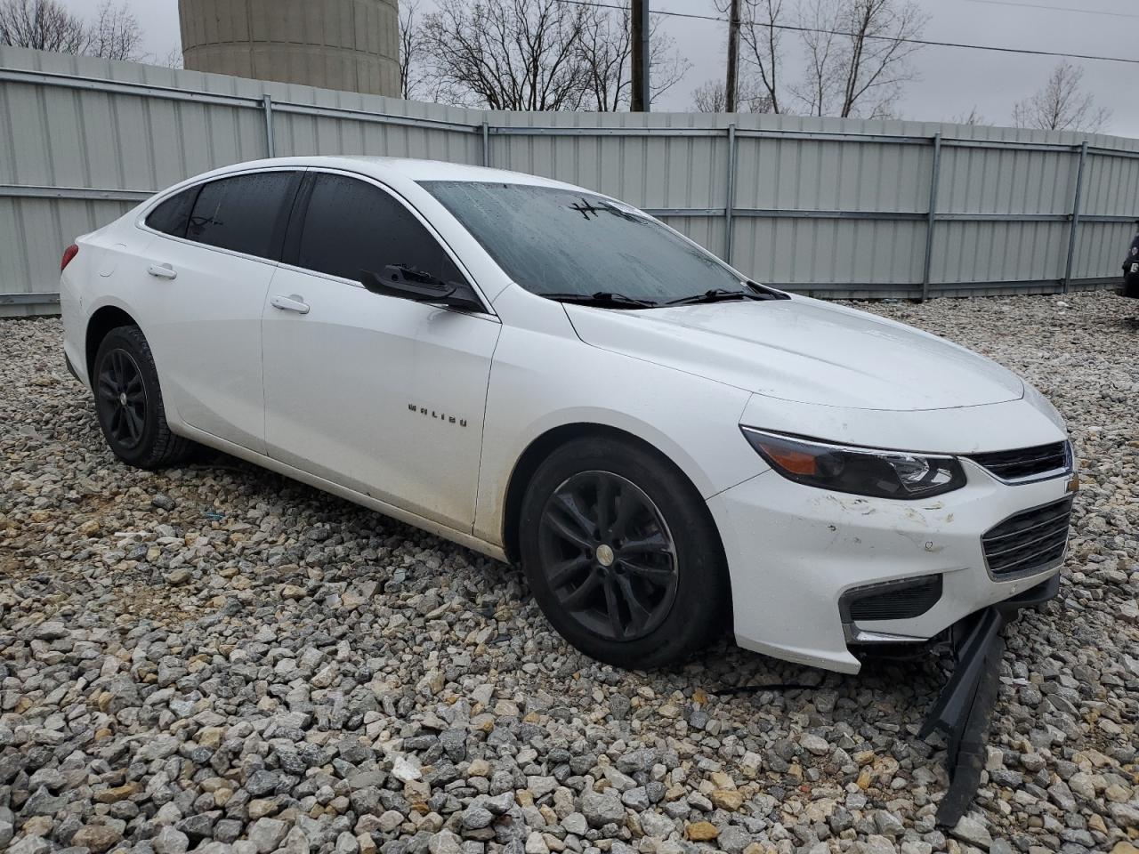 1G1ZD5ST0JF191071 2018 Chevrolet Malibu Lt