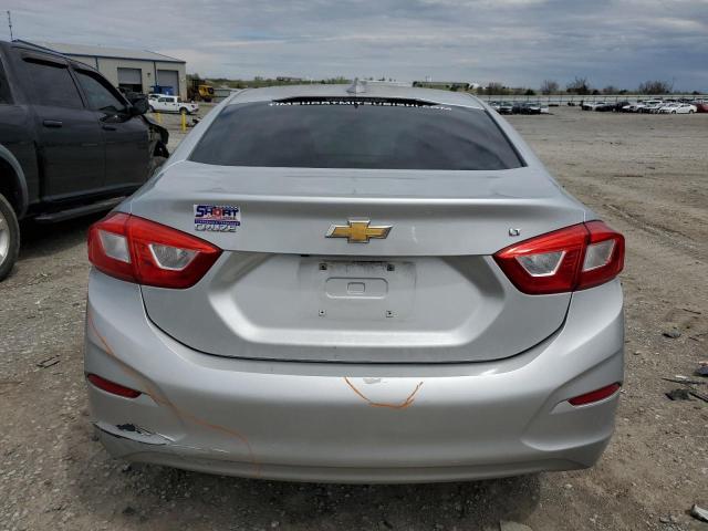 Sedans CHEVROLET CRUZE 2016 Srebrny