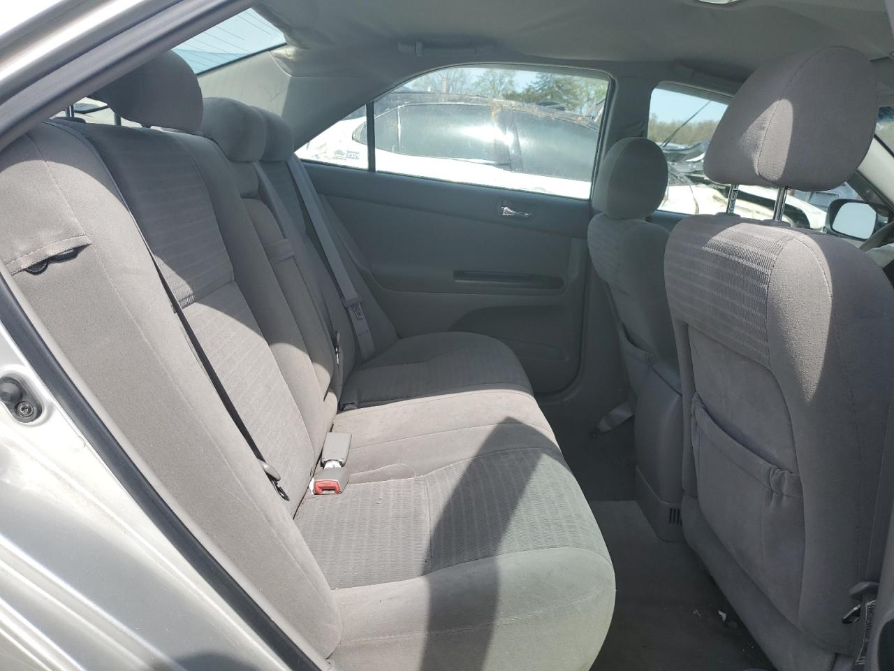 2005 Toyota Camry Le VIN: 4T1BE32K15U976844 Lot: 51965214