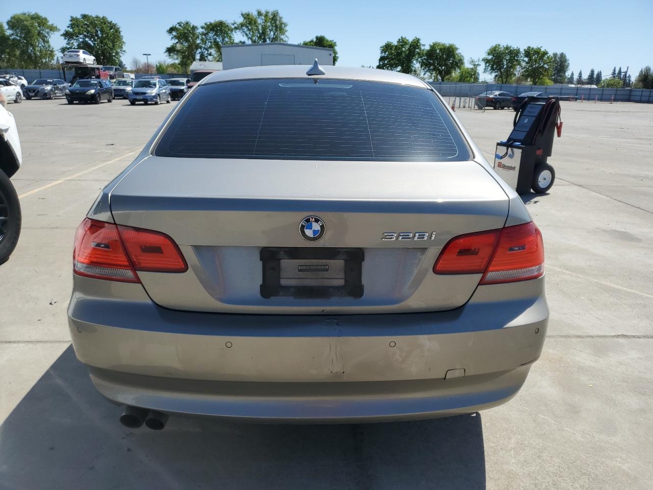 2009 BMW 328 I VIN: WBAWB33589P137203 Lot: 50153294