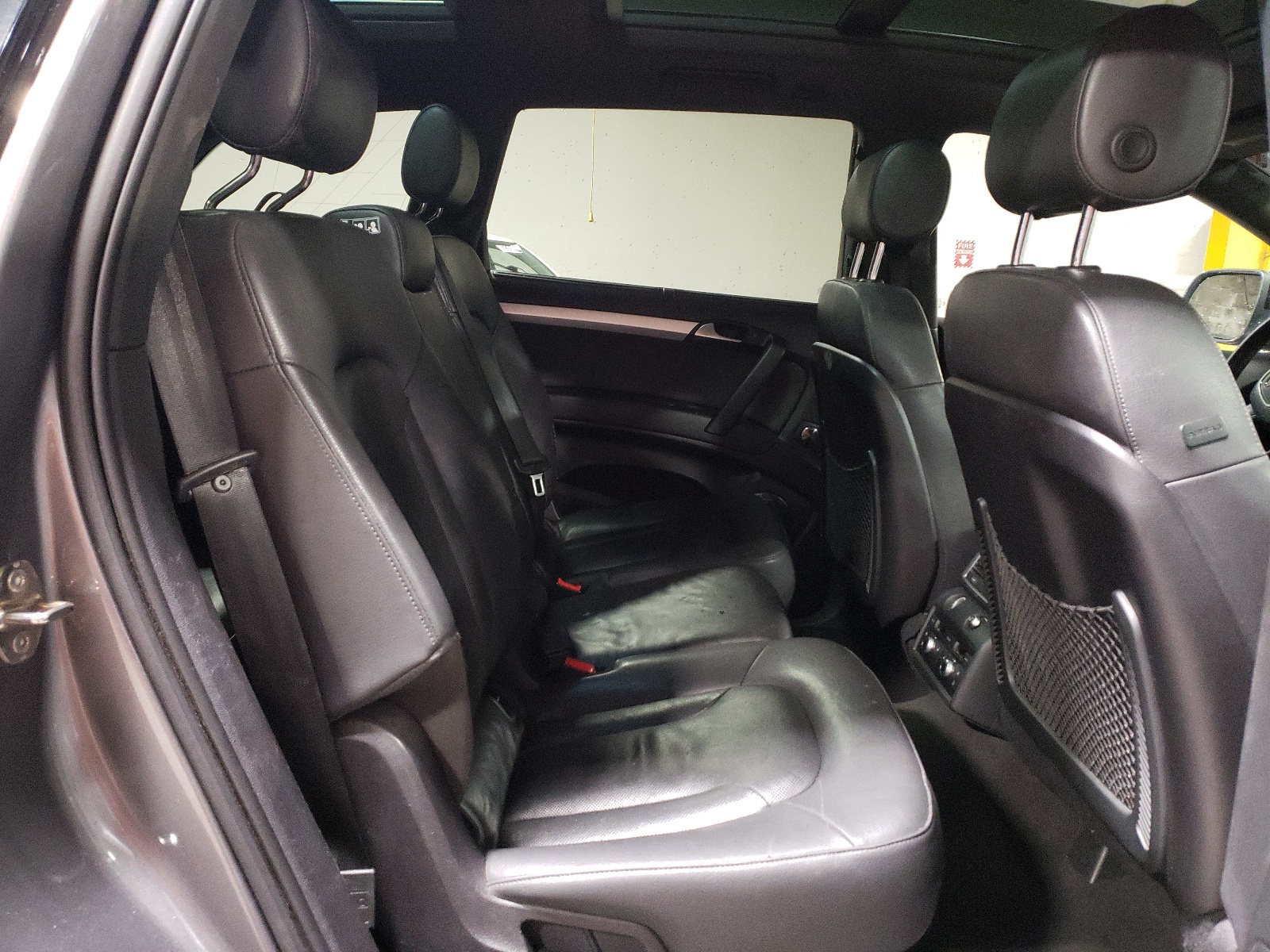 WA1DGAFE0BD002665 2011 Audi Q7 Prestige