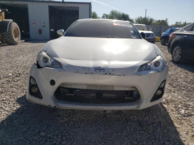  TOYOTA SCION 2015 Білий