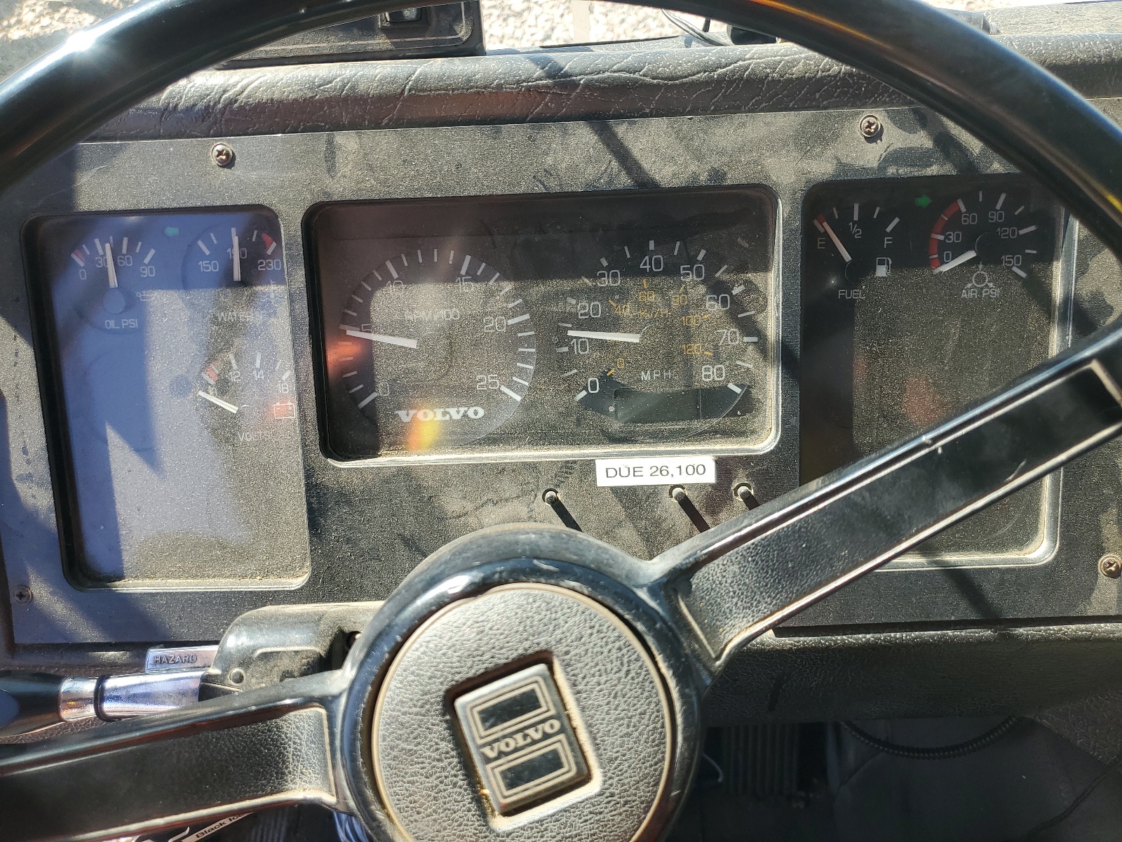 4V2DC2UEXYN242199 2000 Volvo Xpeditor Wx