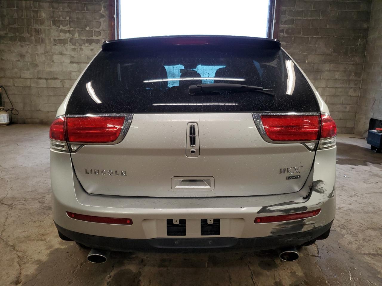 2LMDJ8JK1BBJ06374 2011 Lincoln Mkx