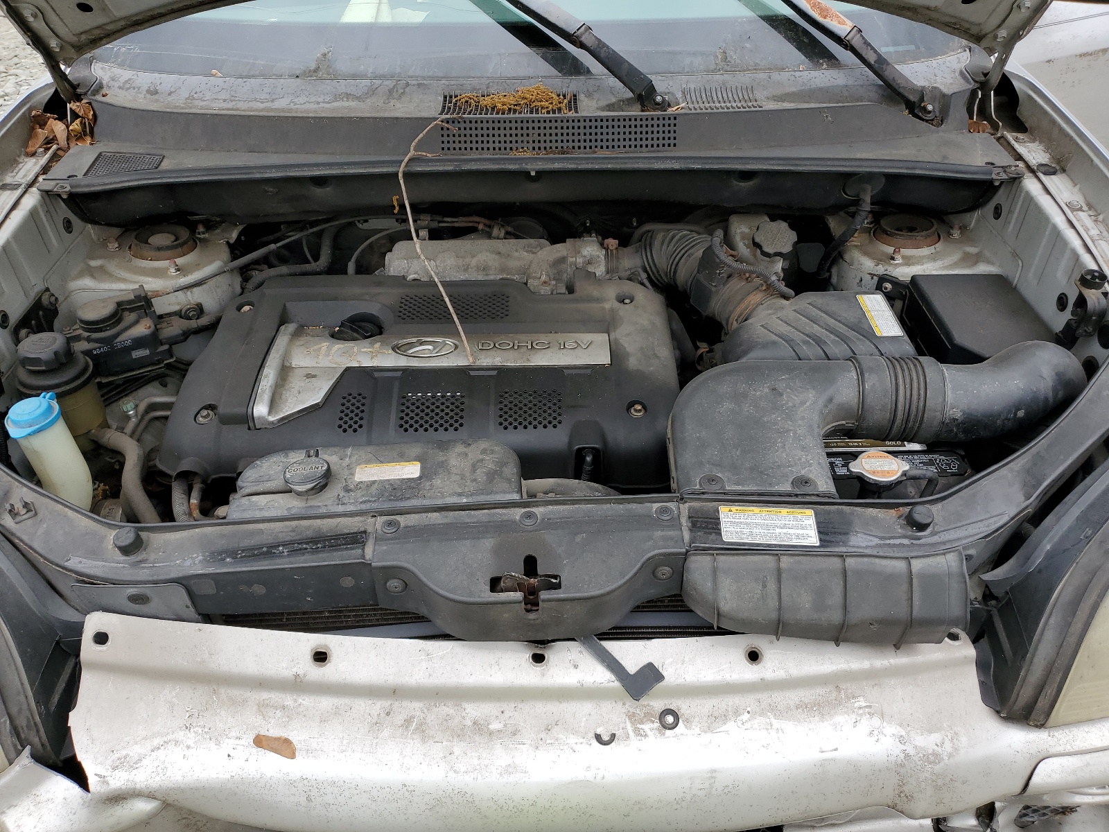 KM8JM12BX5U180631 2005 Hyundai Tucson Gl