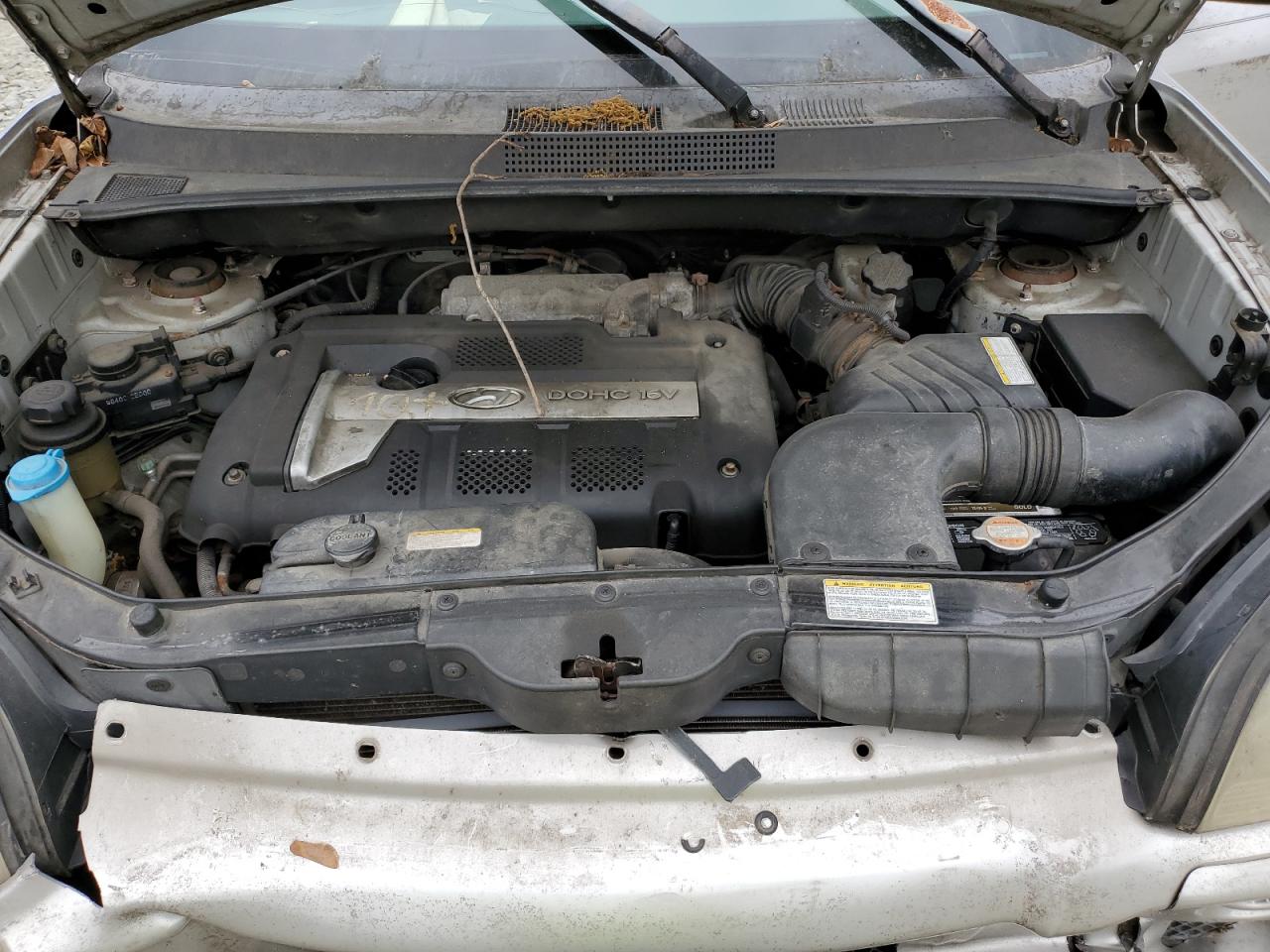 2005 Hyundai Tucson Gl VIN: KM8JM12BX5U180631 Lot: 52533444