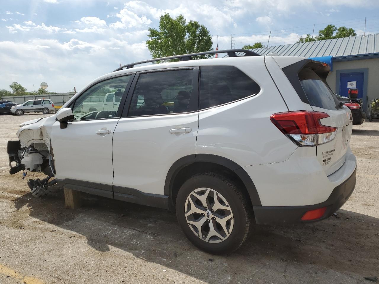 2023 Subaru Forester Premium VIN: JF2SKADC1PH543495 Lot: 52123324