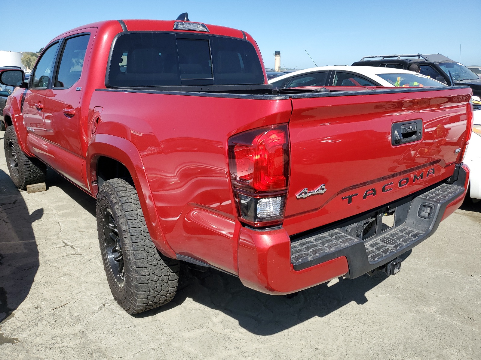 2021 Toyota Tacoma Double Cab vin: 3TMCZ5AN1MM411226