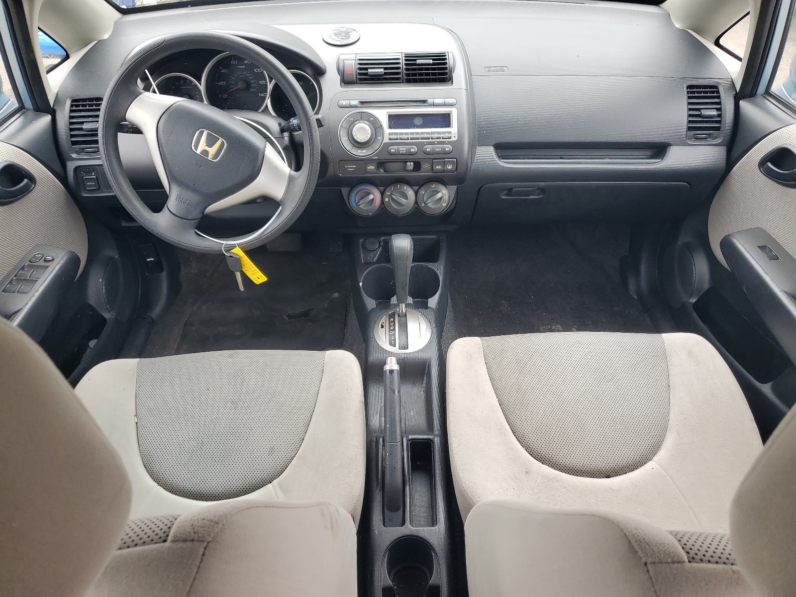 JHMGD38497S013984 2007 Honda Fit