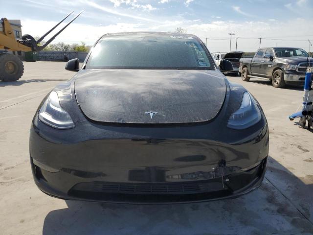  TESLA MODEL Y 2022 Черный