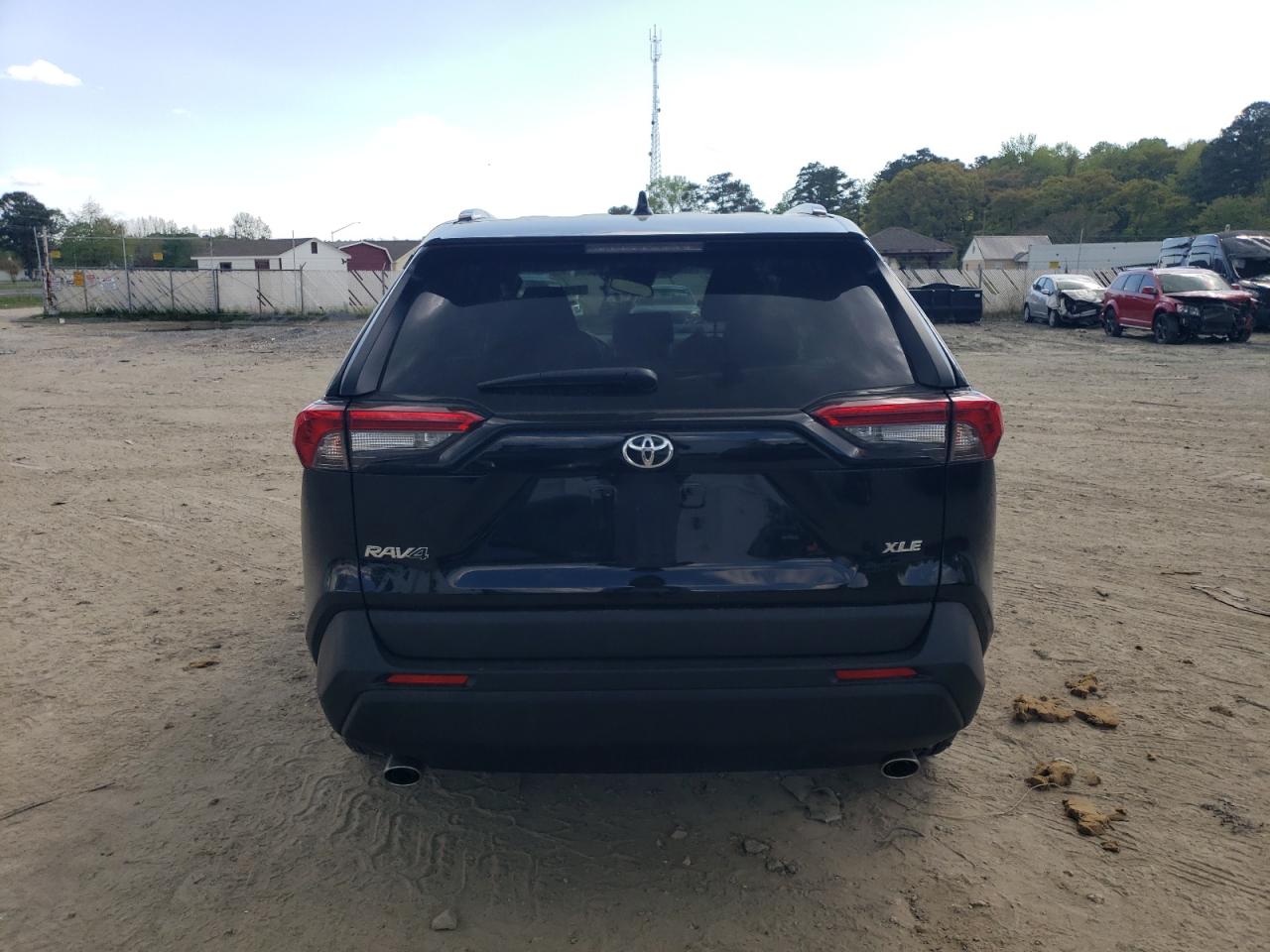 2024 Toyota Rav4 Xle VIN: 2T3W1RFVXRC261581 Lot: 52361644