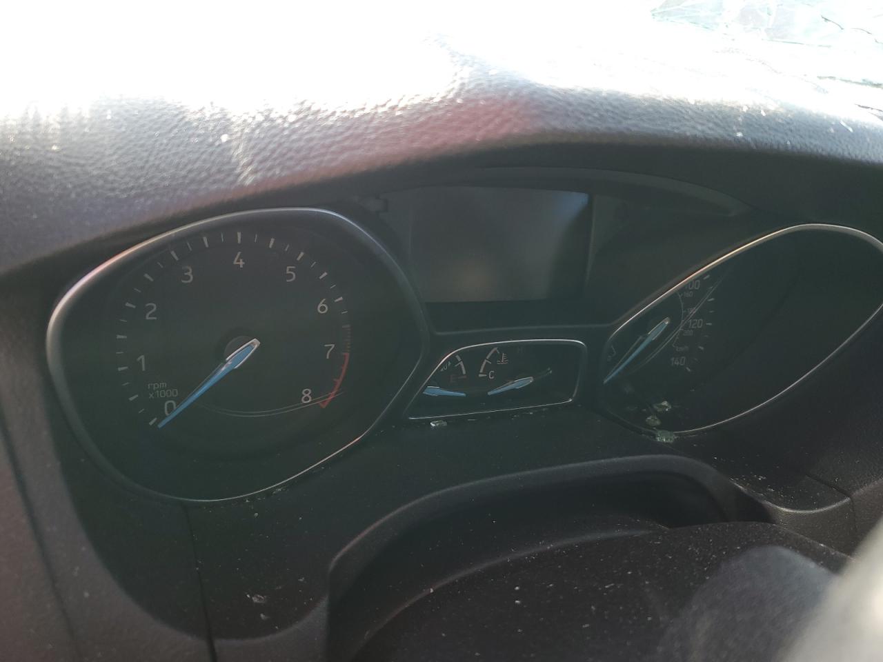 2018 Ford Focus Se VIN: 1FADP3K25JL327125 Lot: 51461954