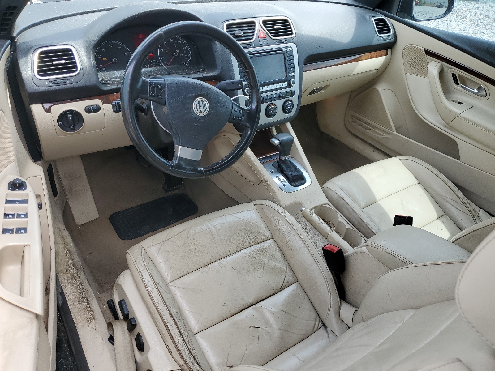 WVWFA71F97V049004 2007 Volkswagen Eos 2.0T Luxury