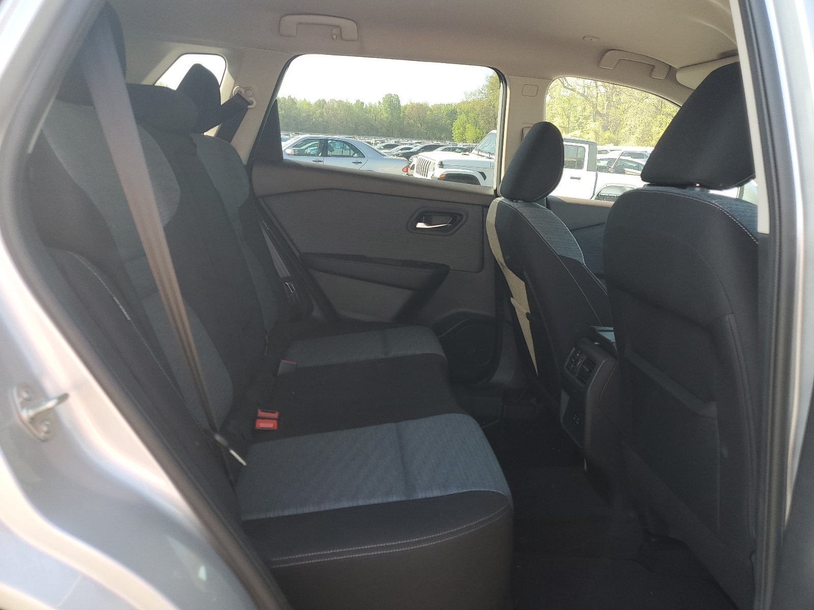 JN8BT3BB5NW333657 2022 Nissan Rogue Sv