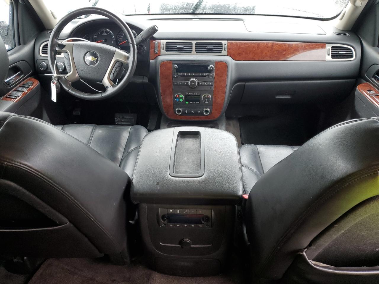 2011 Chevrolet Tahoe - Image 8