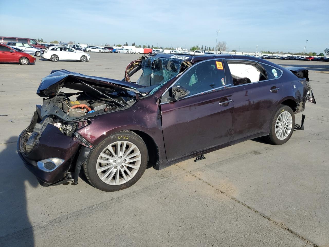 2013 Toyota Avalon - Image 1