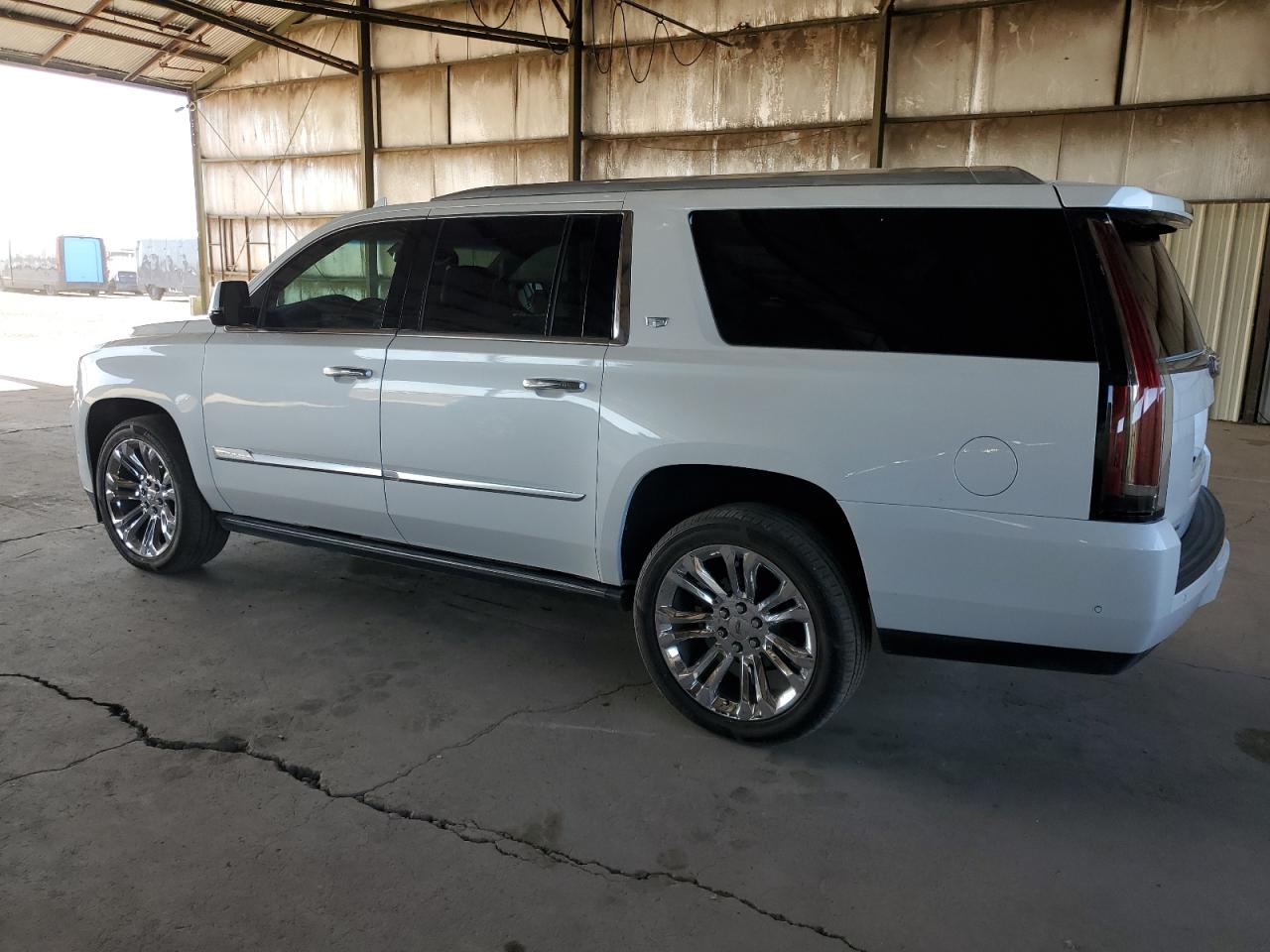 2019 Cadillac Escalade - Image 2