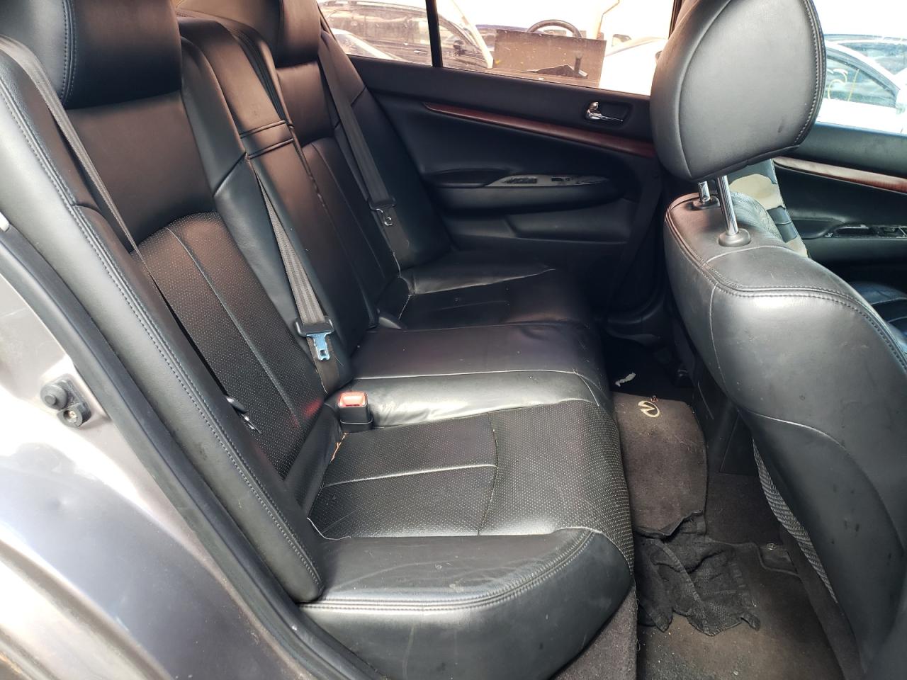 2007 Infiniti G - Image 10