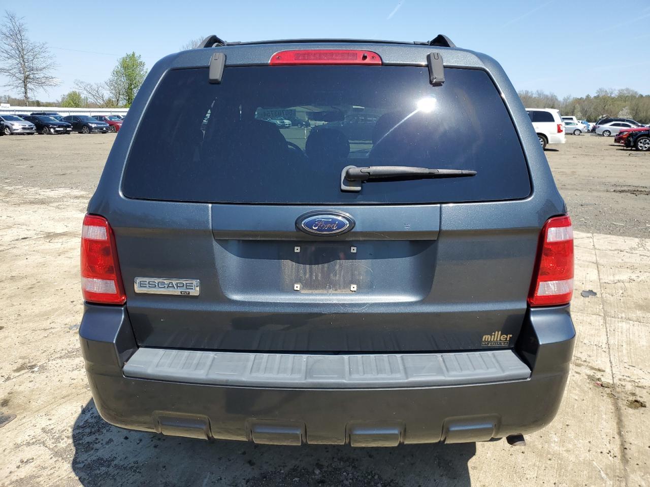 2009 Ford Escape - Image 6