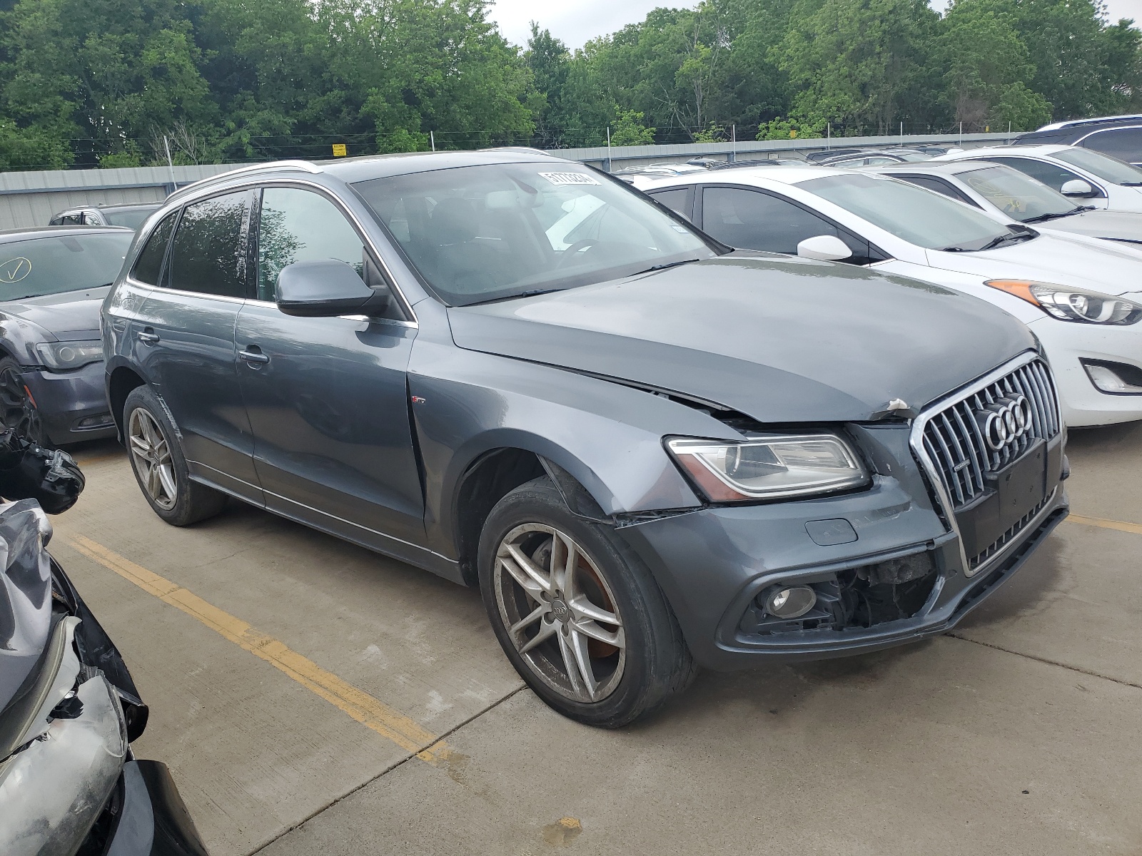 2014 Audi Q5 Premium Plus vin: WA1DGAFP8EA052270