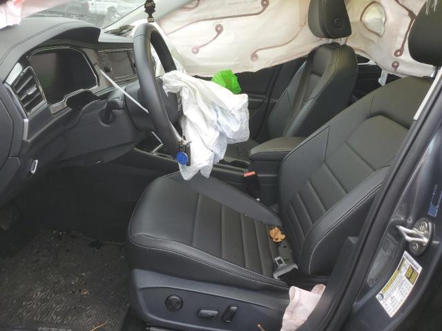  VOLKSWAGEN JETTA 2022 Серебристый