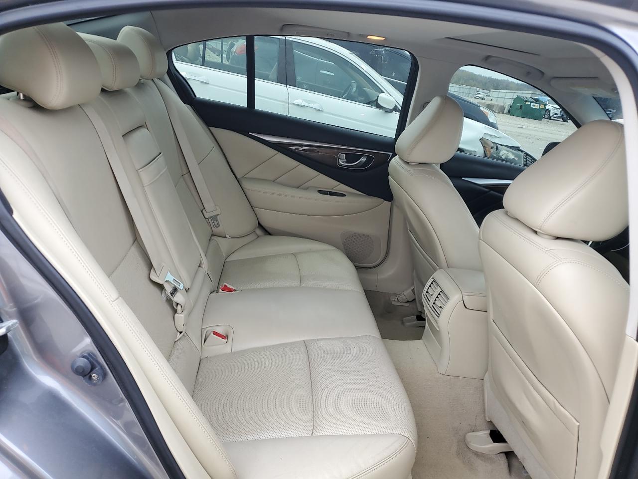 JN1BV7AR3EM697375 2014 Infiniti Q50 Base