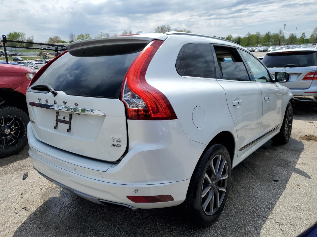 2016 Volvo Xc60 T6 Premier VIN: YV449MRK9G2927710 Lot: 49049354