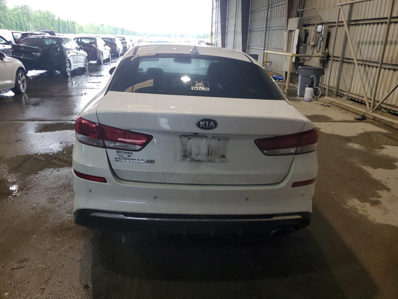 5XXGT4L31LG426172 2020 Kia Optima Lx