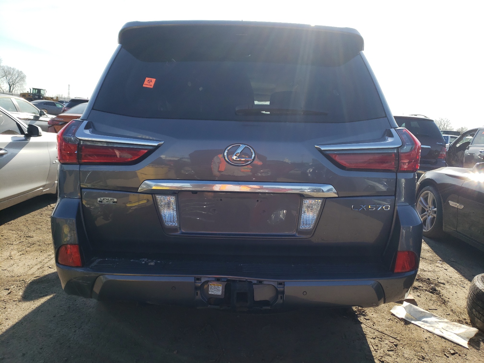 JTJHY7AX3G4202587 2016 Lexus Lx 570