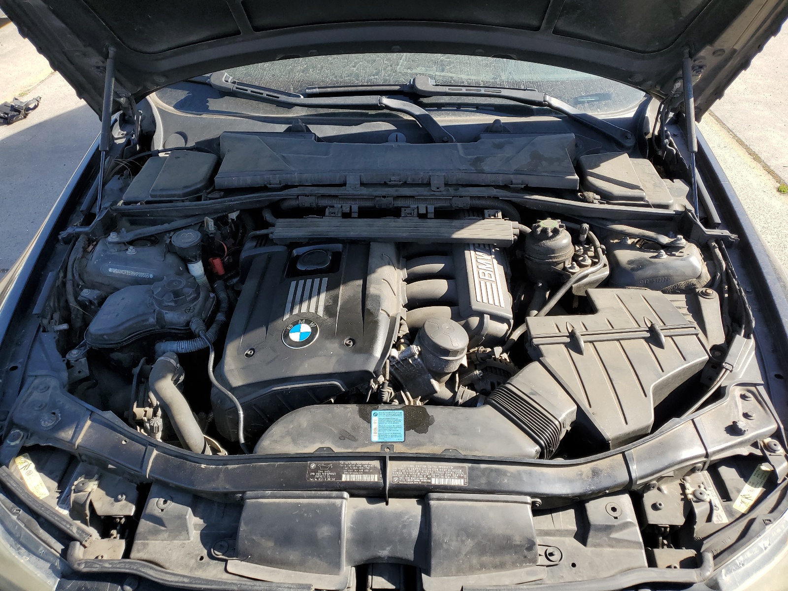 WBAVC73528KP39655 2008 BMW 328 Xi Sulev