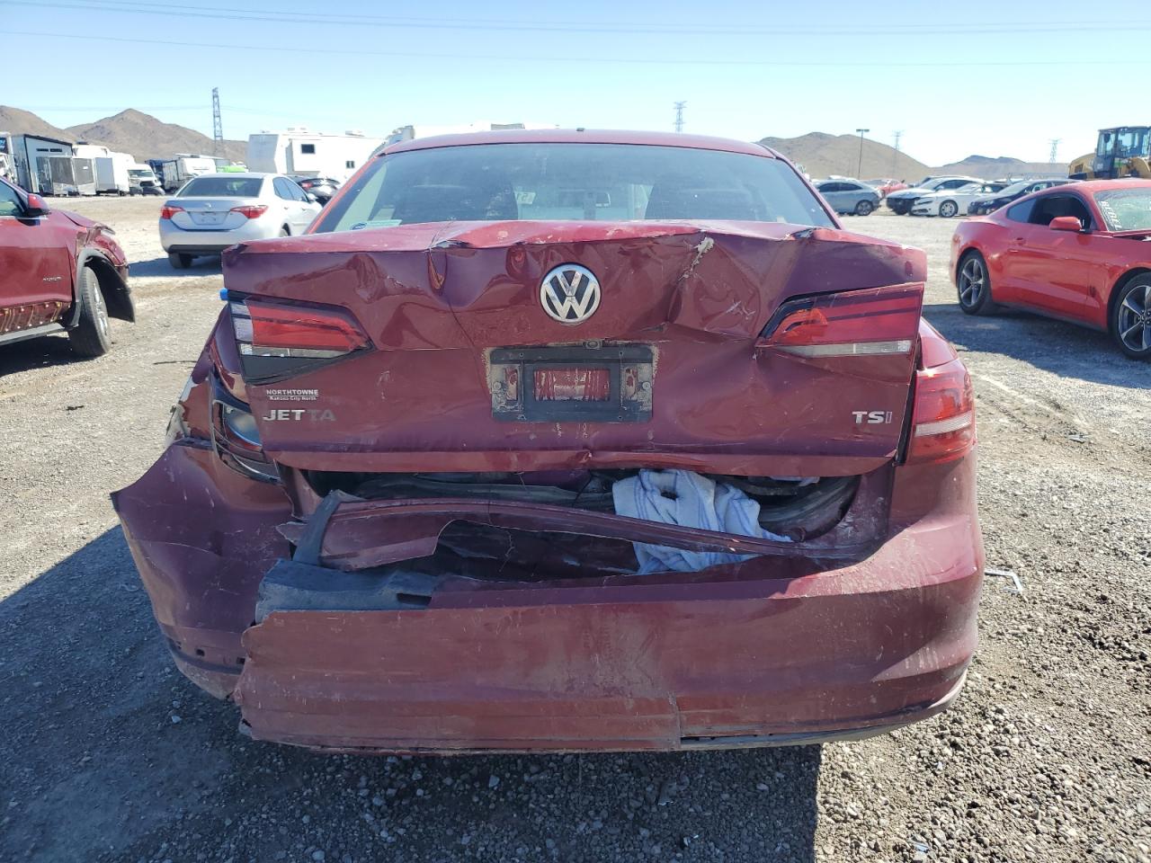 3VW2B7AJ9JM246642 2018 Volkswagen Jetta S