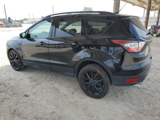  FORD ESCAPE 2017 Czarny