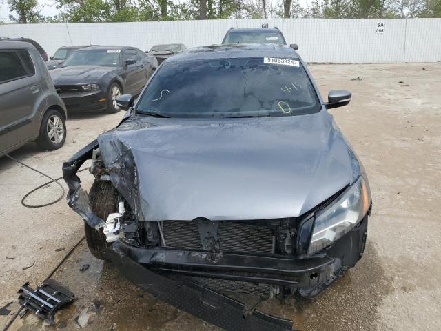  VOLKSWAGEN PASSAT 2013 Серый