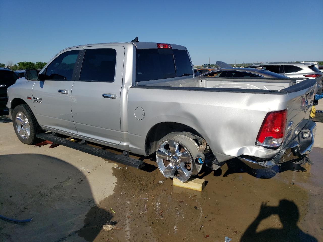 2017 RAM 1500 - Image 2