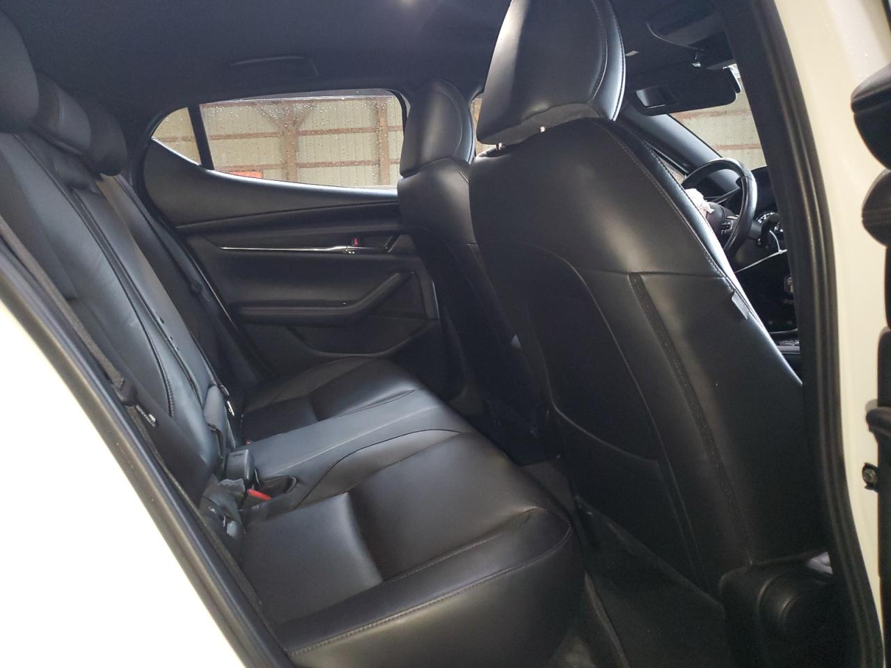 2020 Mazda 3 Preferred VIN: JM1BPAMM2L1164985 Lot: 49012944