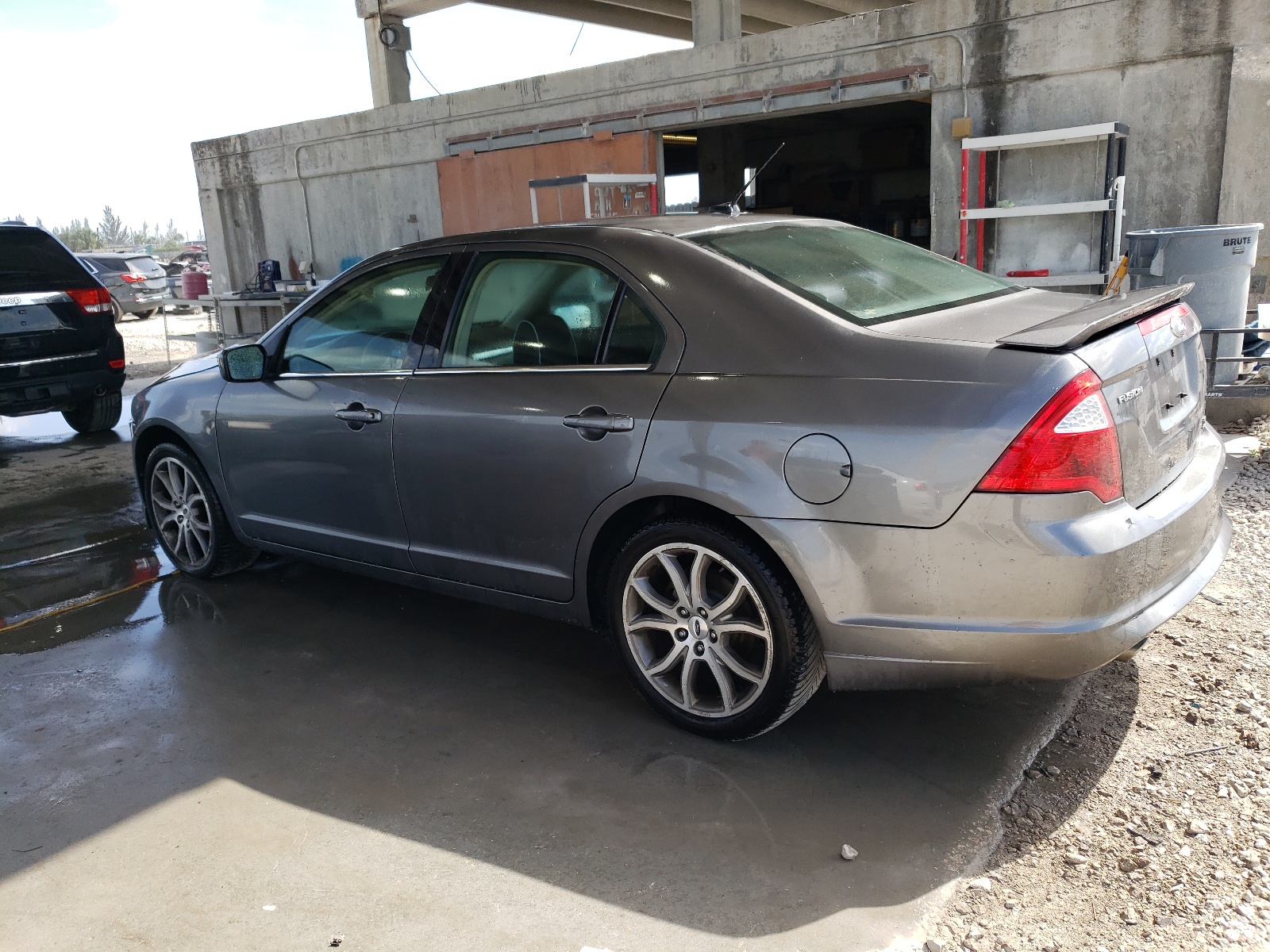 3FAHP0HG9AR316942 2010 Ford Fusion Se