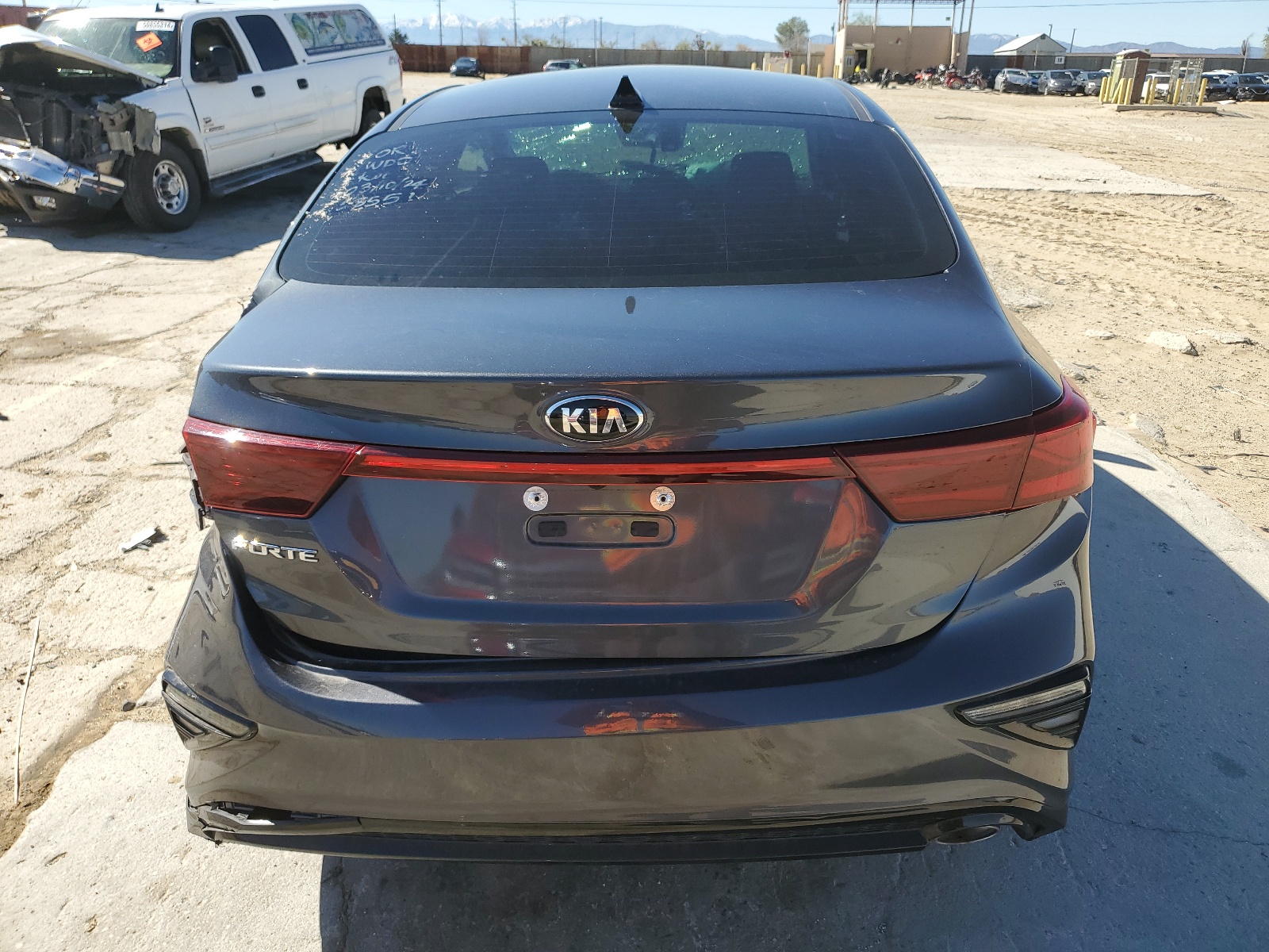 3KPF24AD9ME381440 2021 Kia Forte Fe