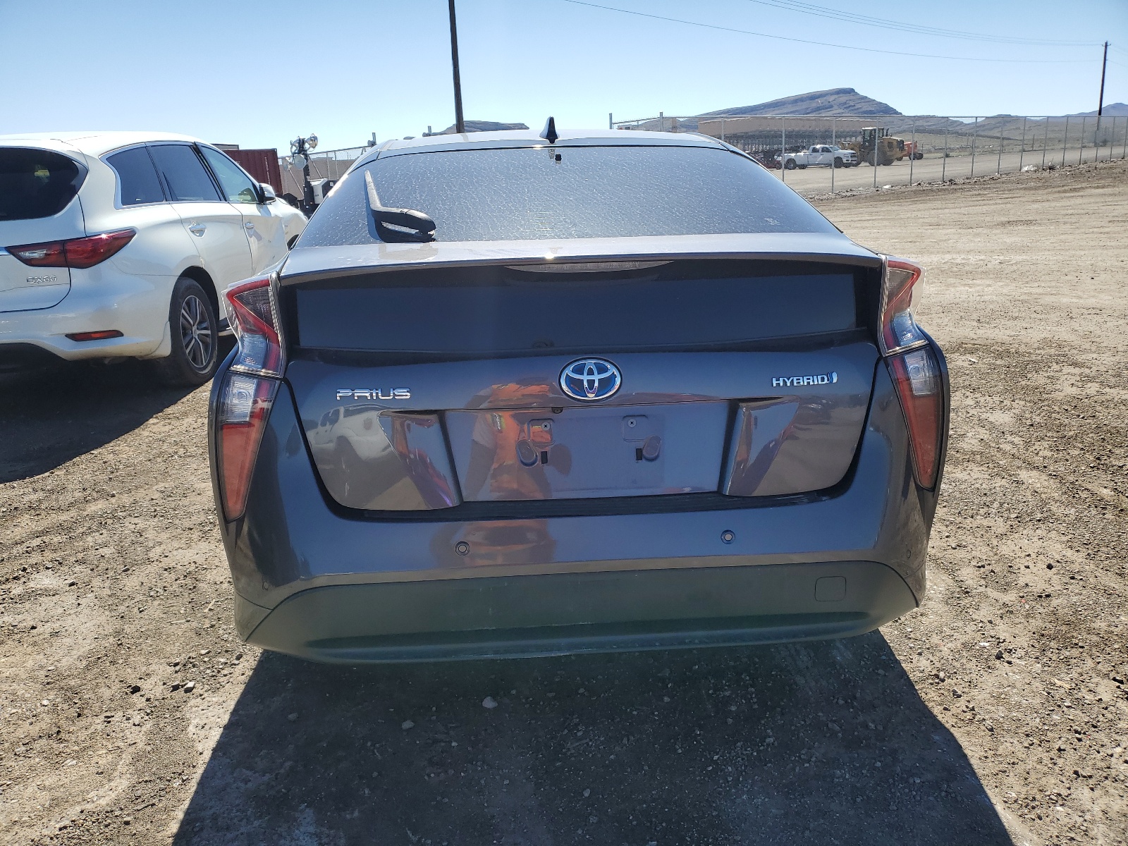 JTDKBRFU9H3056174 2017 Toyota Prius